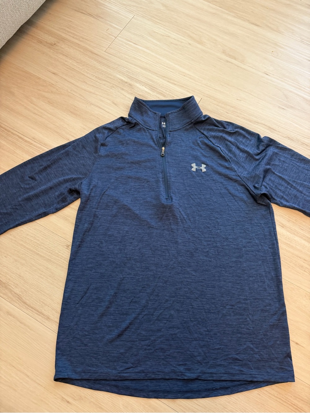 Under Armour Men's Charcoal Gray Half-Zip Pullover